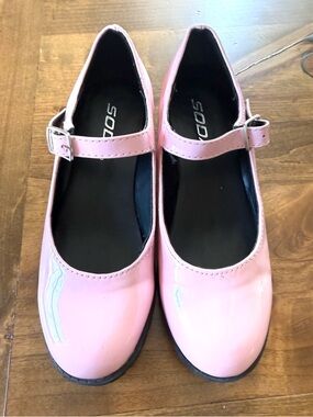 Soda Dress shoes